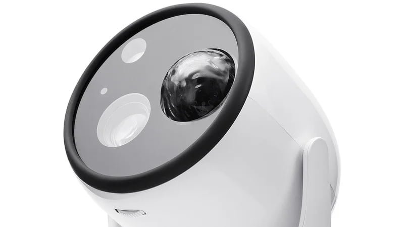Close-up of a glasses-free 3D star projector showing the multi-channel optical lens system